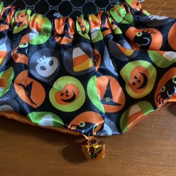 WAGBY- Dog Scrunchie Halloween 🎃 Theme - Picture 3 of 8